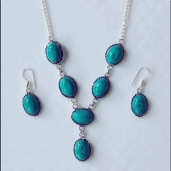 Turquoise Howlite 925 Sterling Silver Necklace & Earring Set